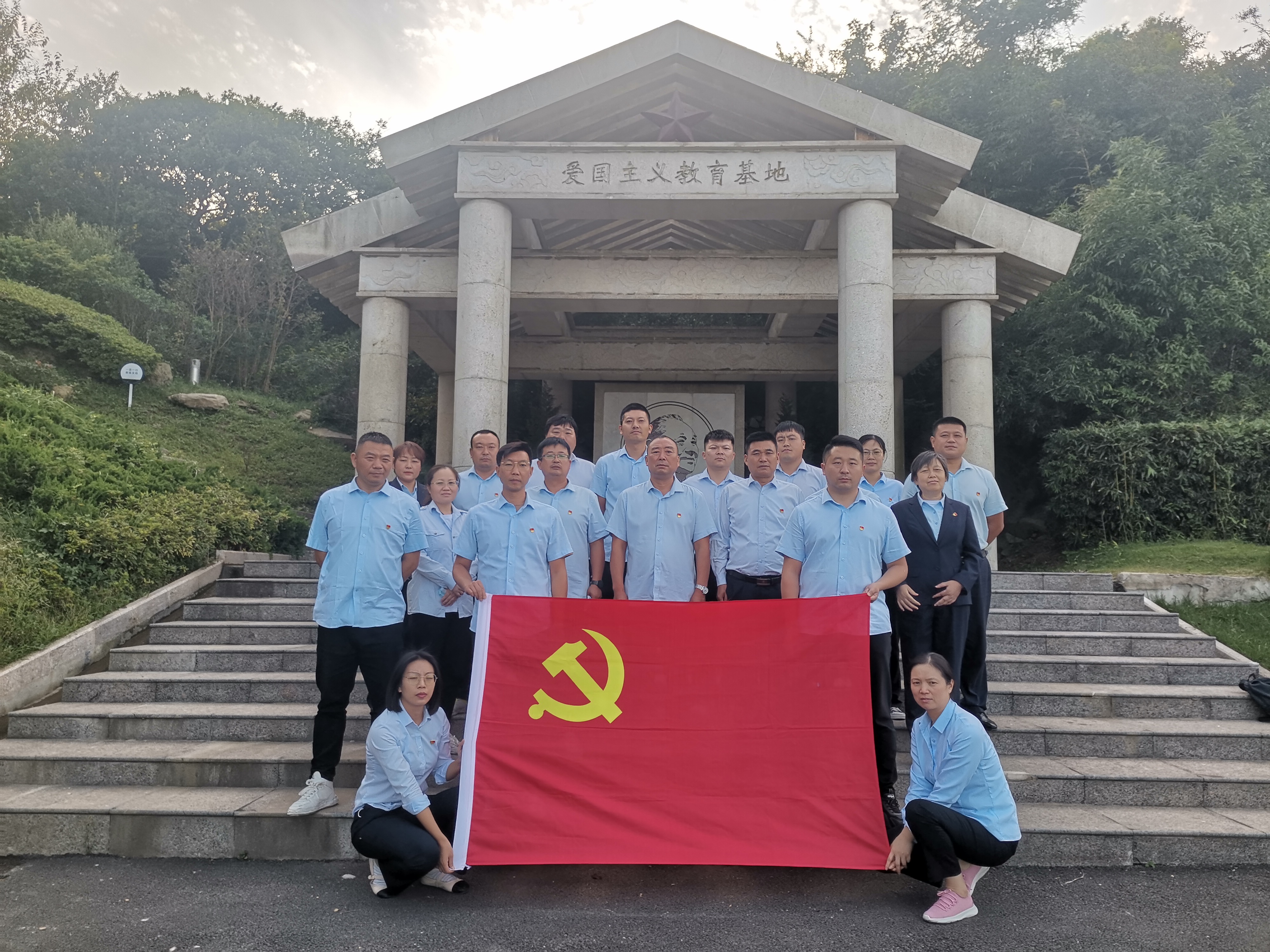 公交事業(yè)二部開展廉潔文化實境教育學習