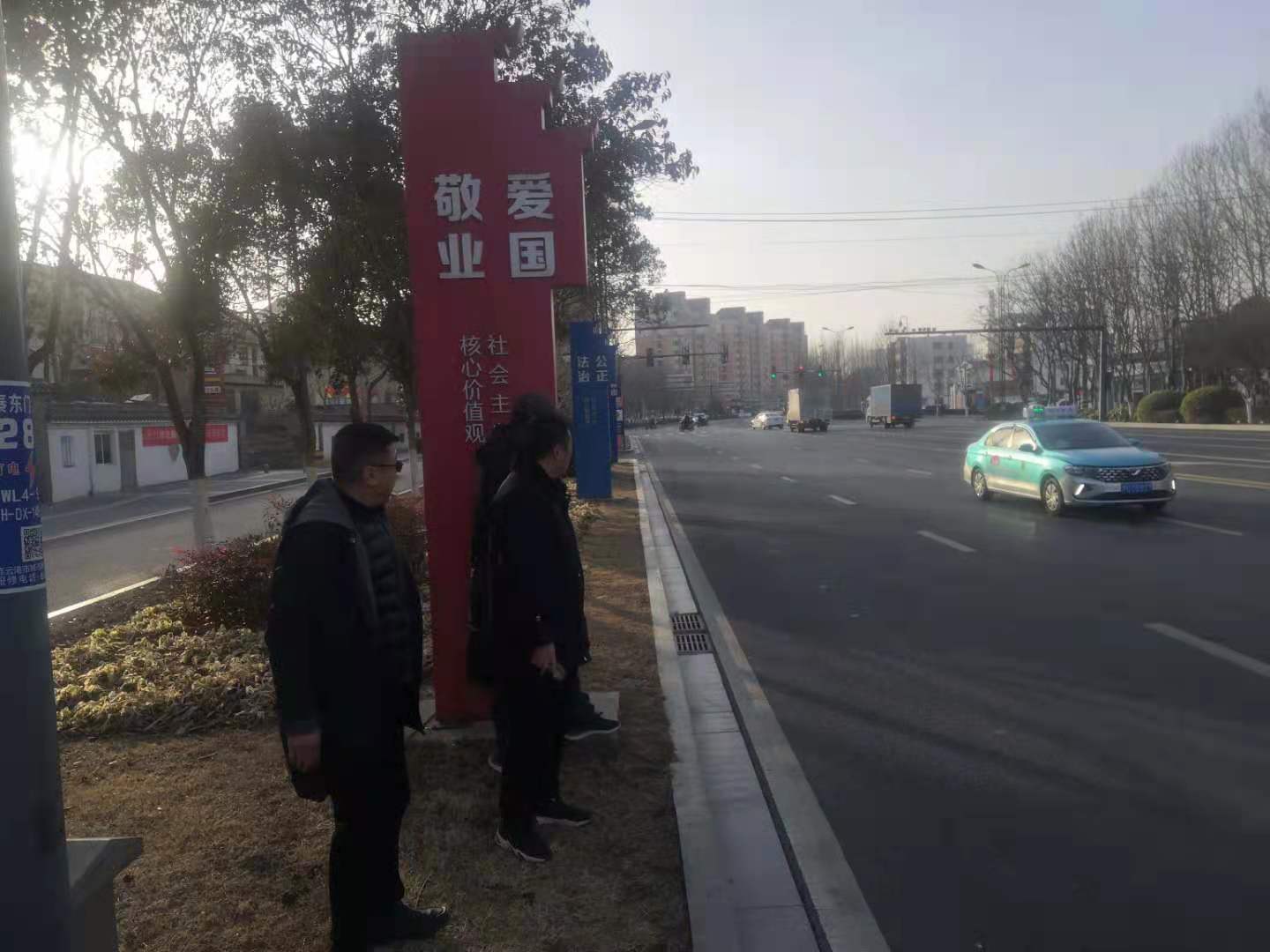 公交集團(tuán)公交事業(yè)一部持續(xù)做好路口安全操作法執(zhí)行情況暗查活動(dòng)