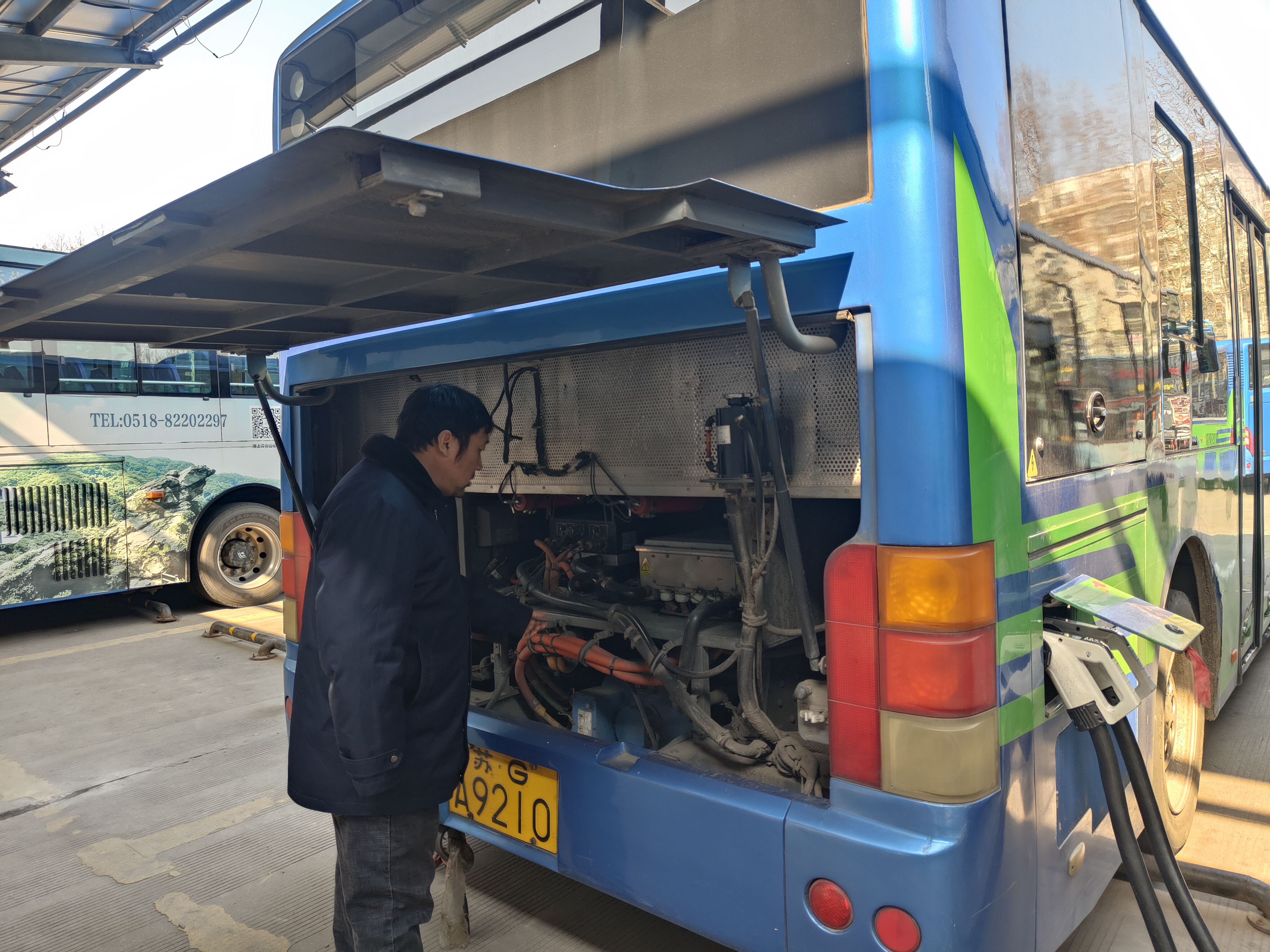 安全防線(xiàn)再加固，未雨綢繆保平安 ——公交集團(tuán)開(kāi)展春運(yùn)收官全面檢查工作