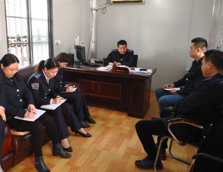 公交集團(tuán)旅游公司召開(kāi)清明節(jié)安全運(yùn)營(yíng)工作會(huì)議