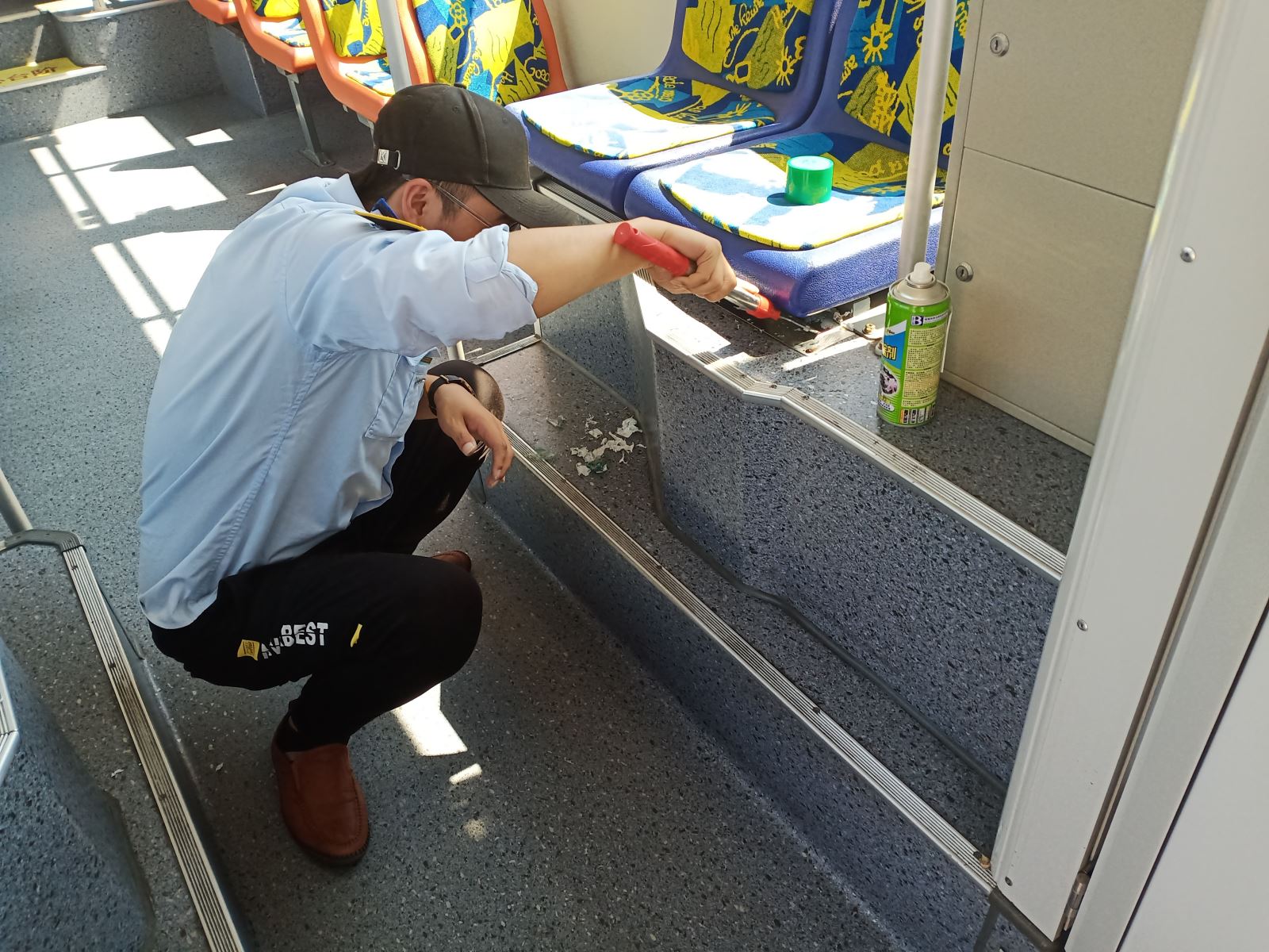 公交集團公交事業(yè)一部創(chuàng)文精益求精 保障迎檢圓滿完成