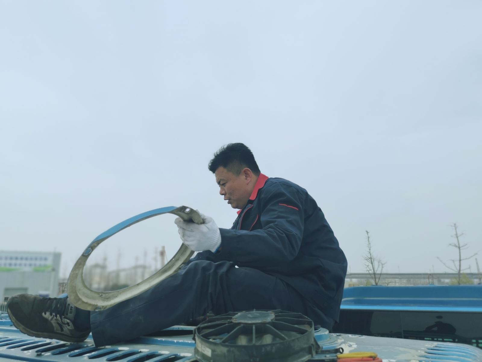 快速公交事業(yè)部開展車輛空調(diào)系統(tǒng)專項(xiàng)排查工作