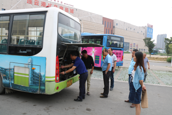 公交海州公司開(kāi)展端午節(jié)前安全生產(chǎn)檢查活動(dòng)